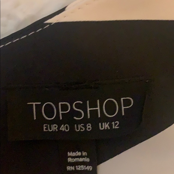 Black and White TOPSHOP dress - Picture 3 of 3